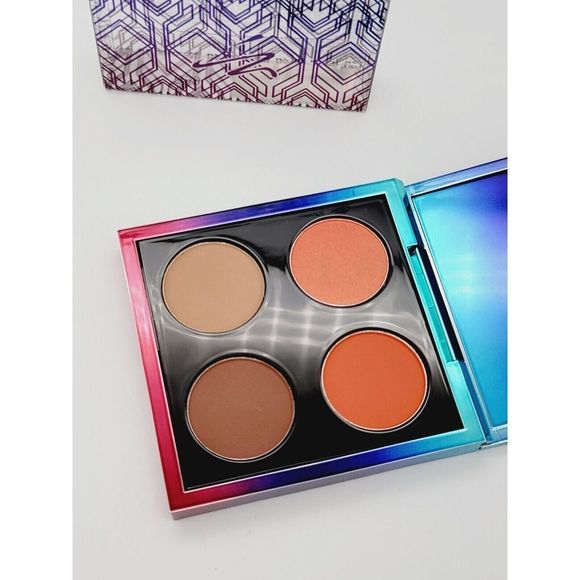 MAC Quad YUN Limited Edition HONOR OF KINGS Collection Eyeshadow Palette - Picture 1 of 5